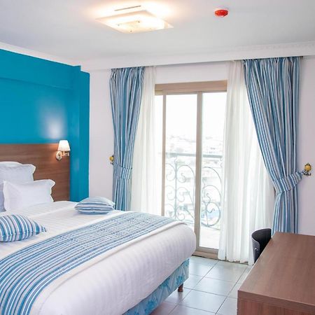 Faya Hotel ドゥアラ エクステリア 写真