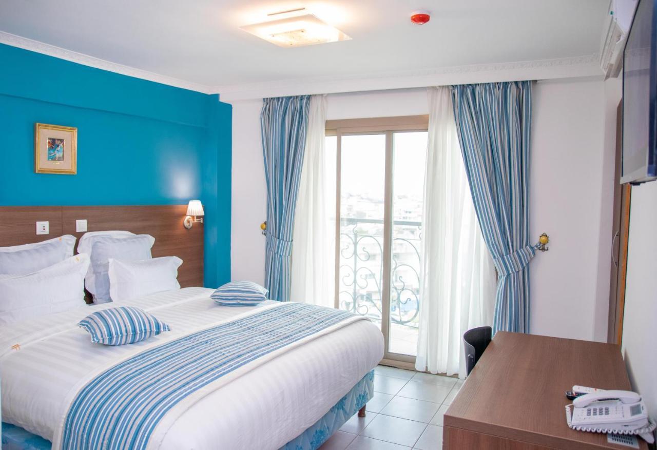 Faya Hotel ドゥアラ エクステリア 写真
