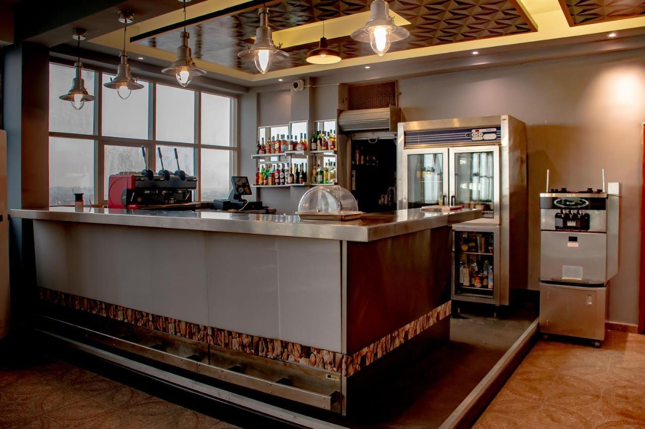 Faya Hotel ドゥアラ エクステリア 写真