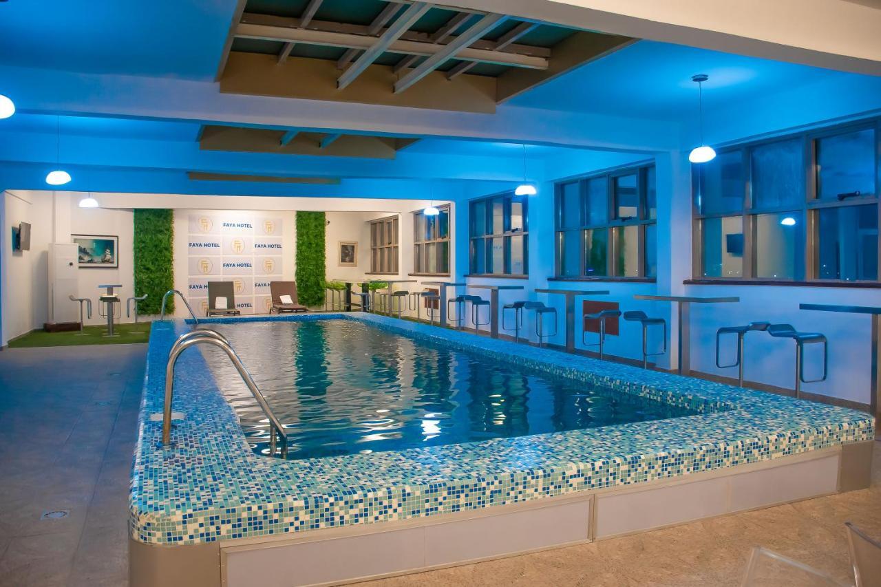Faya Hotel ドゥアラ エクステリア 写真